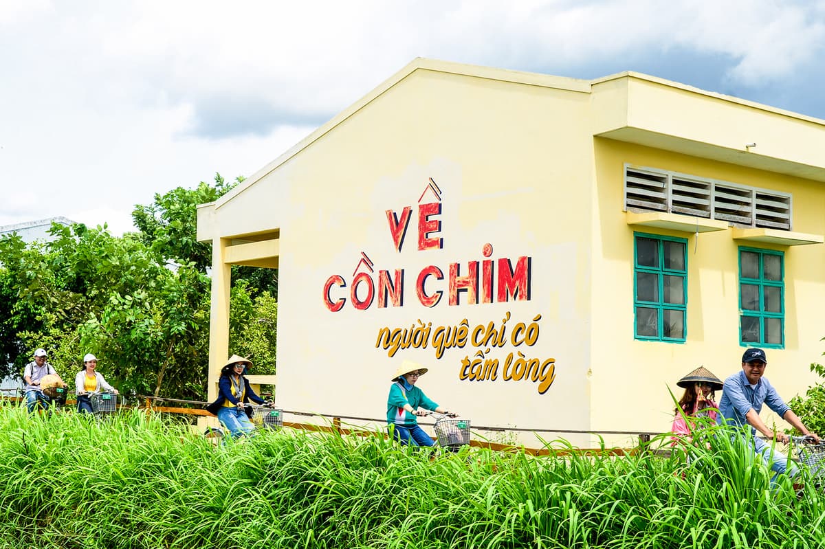 VỀ CỒN CHIM "NGƯỜI QUÊ CHỈ CÓ TẤM LÒNG" right-1